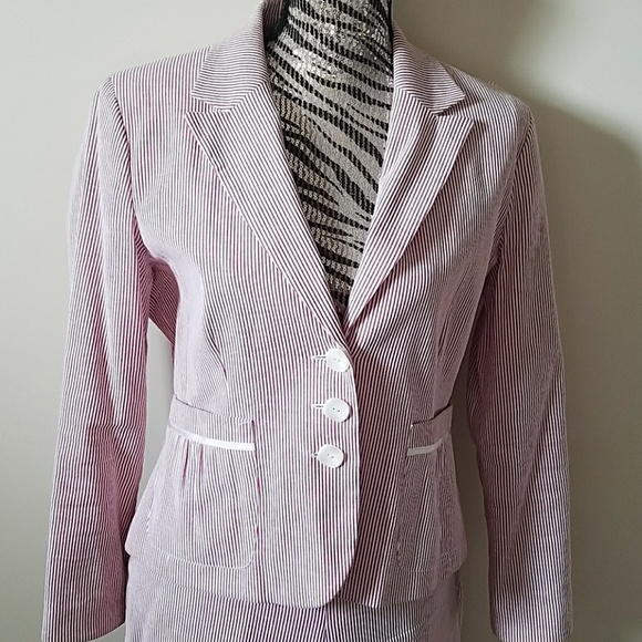 Larry Levine Petite Suit - Picture 3 of 7